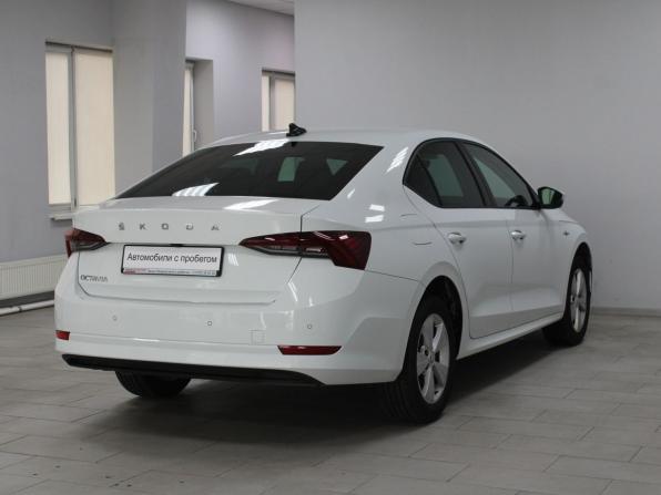 Skoda Octavia IV (A8) с пробегом 2021 года, цена 2 299 900 рублей, 145683 км, лифтбек, Автокод Объявления