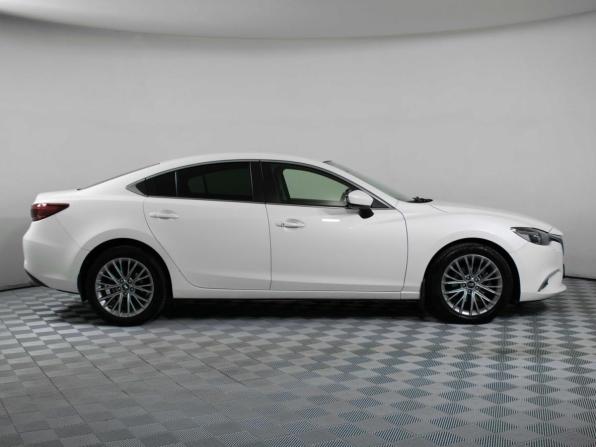 Mazda 6 III (GJ) Рестайлинг с пробегом 2015 года, цена 1 895 000 рублей, 150000 км, седан, Автокод Объявления