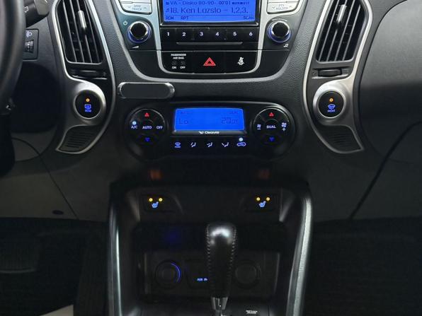 Hyundai ix35 I с пробегом 2012 года, цена 1 345 000 рублей, 117166 км, внедорожник, Автокод Объявления