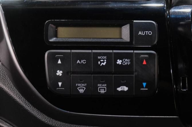 Honda N-WGN I Рестайлинг с пробегом 2017 года, цена 979 000 рублей, 82600 км, хэтчбек, Автокод Объявления