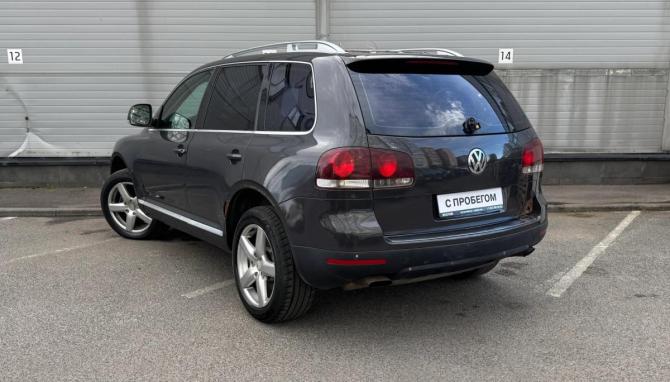 Volkswagen Touareg I Рестайлинг с пробегом 2007 года, цена 859 000 рублей, 401358 км, внедорожник, Автокод Объявления