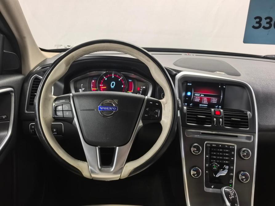Volvo XC60 I Рестайлинг Санкт-Петербург  - изображение 12