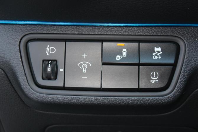 Kia Cerato IV Рестайлинг с пробегом 2022 года, цена 2 297 000 рублей, 67615 км, седан, Автокод Объявления