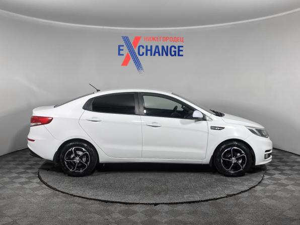 Kia Rio III Рестайлинг с пробегом 2016 года, цена 849 000 рублей, 143638 км, седан, Автокод Объявления