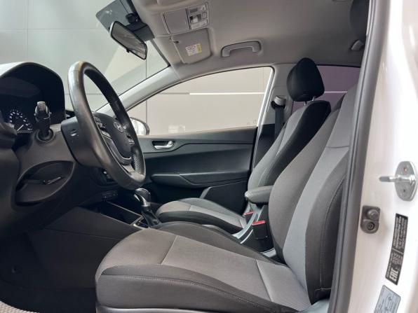 Hyundai Solaris II Рестайлинг с пробегом 2021 года, цена 1 579 000 рублей, 85549 км, седан, Автокод Объявления