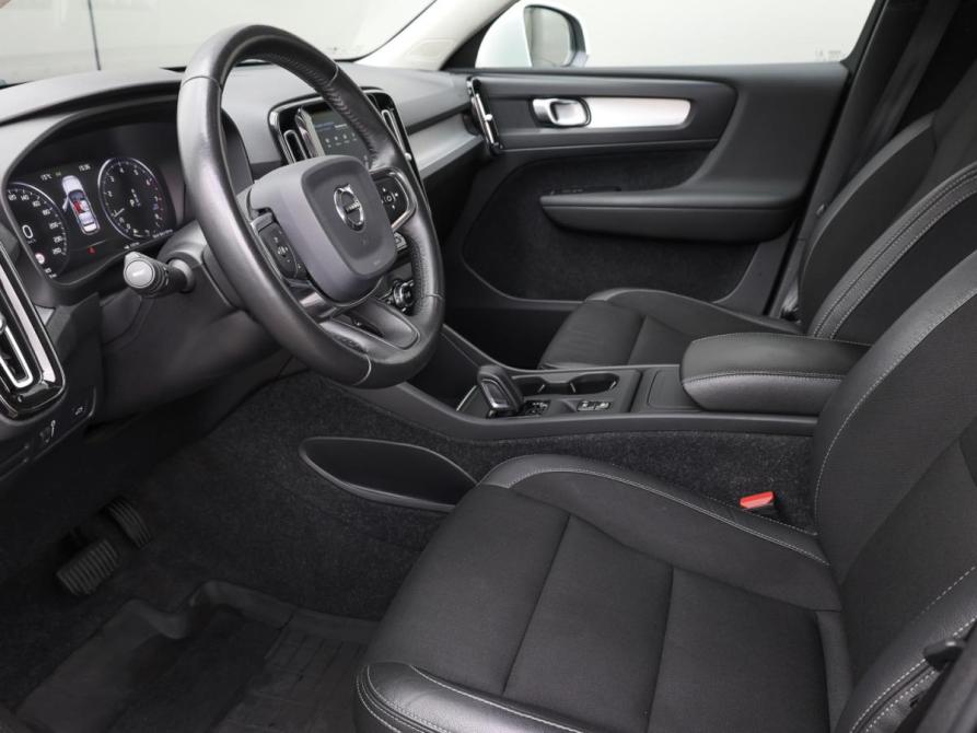 Volvo XC40 I Москва  - изображение 14