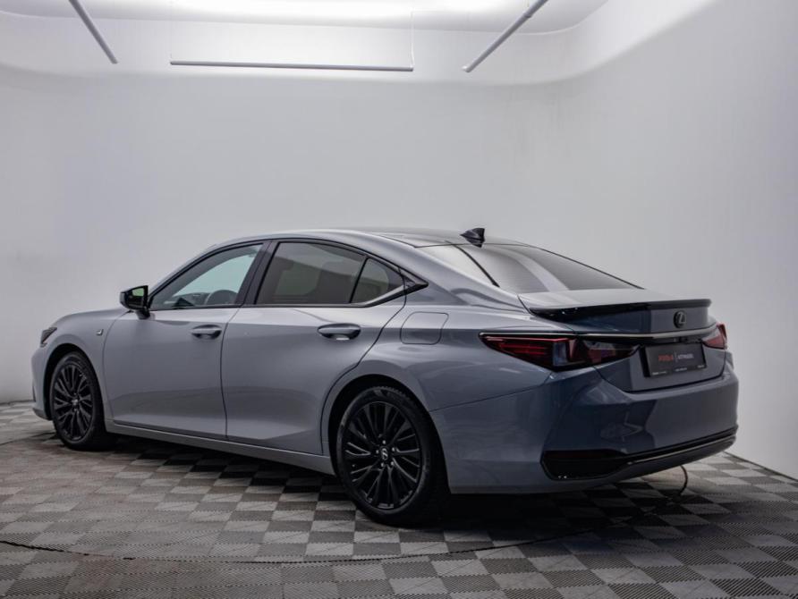 Lexus ES VII Москва  - изображение 8