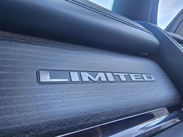 Ram 1500 V с пробегом 2022 года, цена 6 599 000 рублей, 172501 км, offers.body_type.unknown, Автокод Объявления