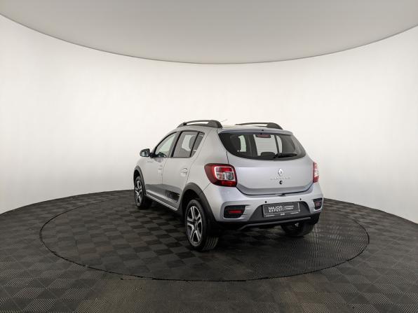 Renault Sandero II Рестайлинг с пробегом 2022 года, цена 1 470 000 рублей, 24650 км, хэтчбек, Автокод Объявления