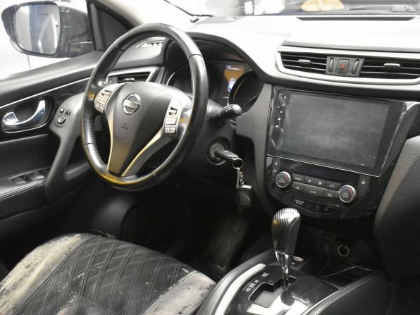 Nissan Qashqai II с пробегом 2018 года, цена 1 420 000 рублей, 220238 км, внедорожник, Автокод Объявления