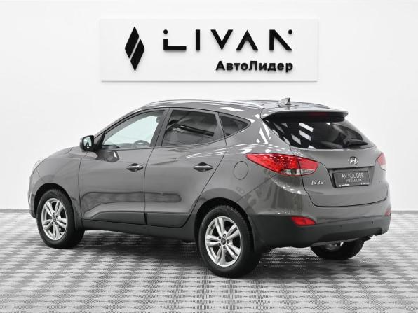 Hyundai ix35 I Рестайлинг с пробегом 2013 года, цена 1 049 000 рублей, 132000 км, внедорожник, Автокод Объявления