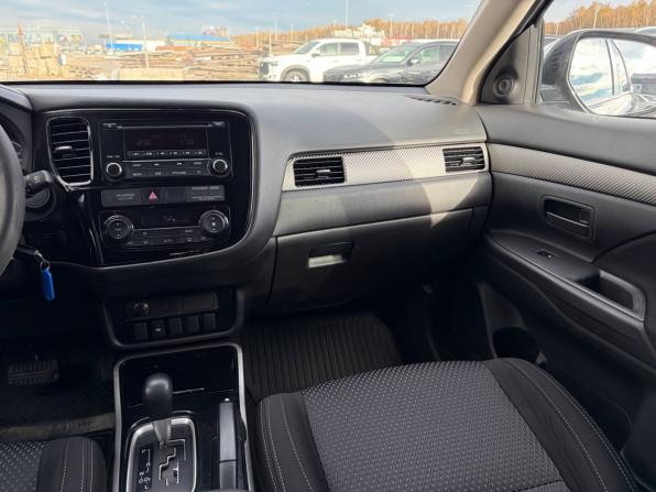 Mitsubishi Outlander III Рестайлинг 3 с пробегом 2018 года, цена 1 420 000 рублей, 168000 км, внедорожник, Автокод Объявления