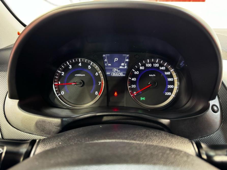 Hyundai Solaris I Новочеркасск  - изображение 13