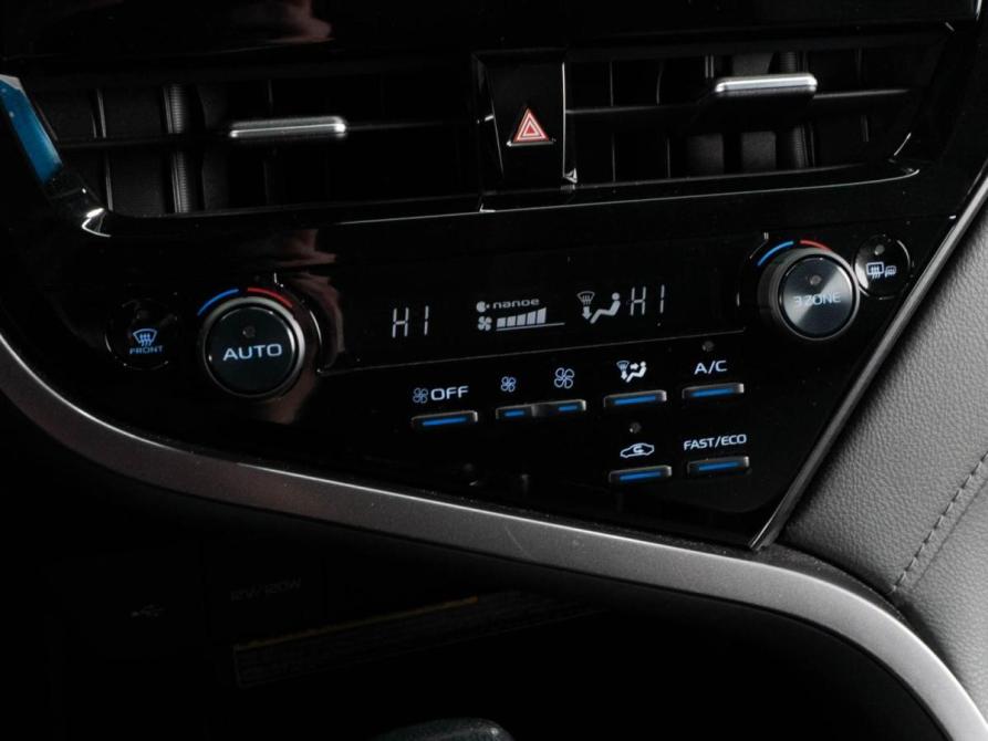 Toyota Camry VIII (XV70) Рестайлинг Тюмень  - изображение 18