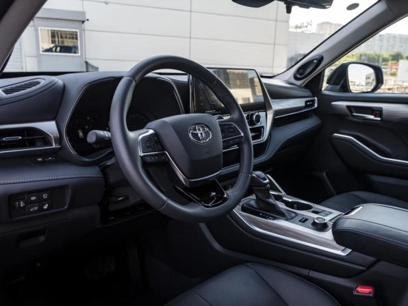 Toyota Highlander IV (XU70) с пробегом 2025 года, цена 5 298 000 рублей, 802 км, внедорожник, Автокод Объявления