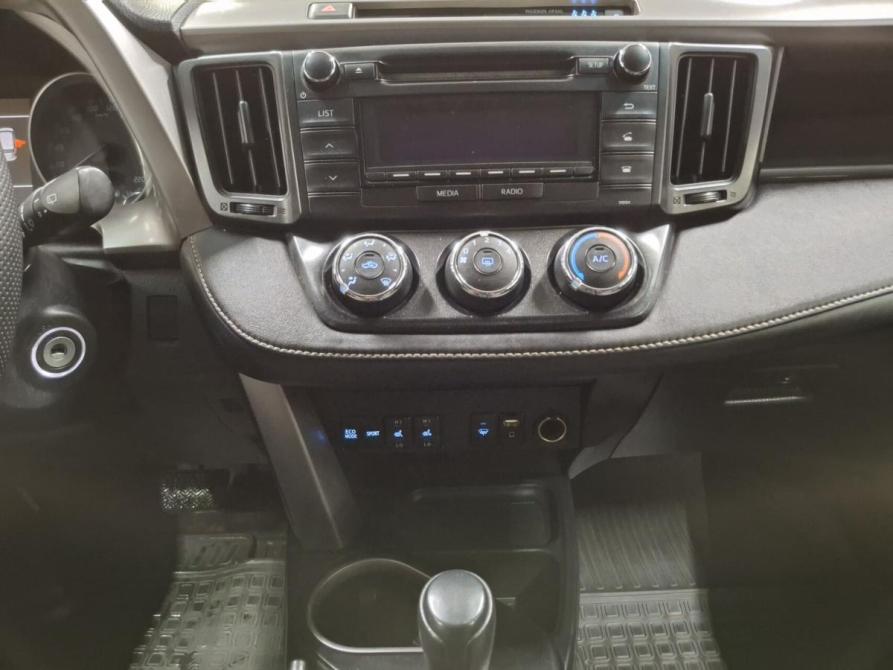 Toyota RAV4 IV (XA40) Рестайлинг Казань  - изображение 18