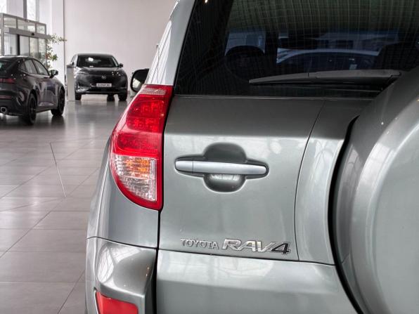 Toyota RAV4 III (XA30) с пробегом 2005 года, цена 945 000 рублей, 230000 км, внедорожник, Автокод Объявления