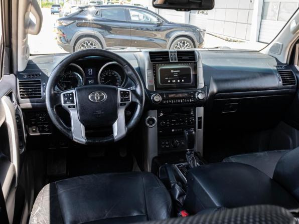 Toyota Land Cruiser Prado 150 Series с пробегом 2010 года, цена 2 290 000 рублей, 262041 км, внедорожник, Автокод Объявления