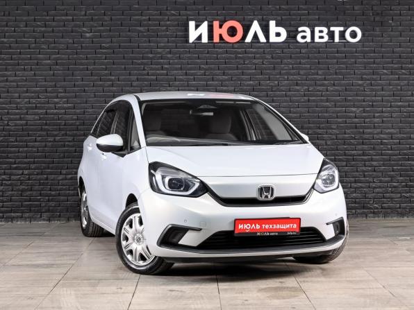 Honda Fit IV с пробегом 2021 года, цена 1 300 000 рублей, 97091 км, хэтчбек, Автокод Объявления