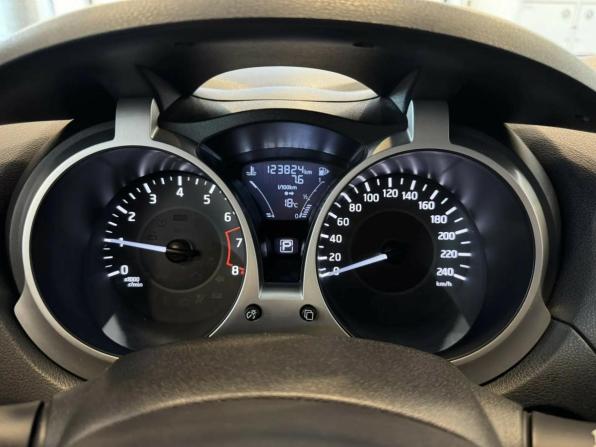 Nissan Juke I Рестайлинг с пробегом 2018 года, цена 1 530 000 рублей, 123823 км, внедорожник, Автокод Объявления