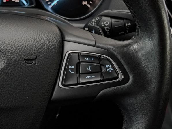 Ford Kuga II Рестайлинг с пробегом 2018 года, цена 1 855 000 рублей, 82231 км, внедорожник, Автокод Объявления