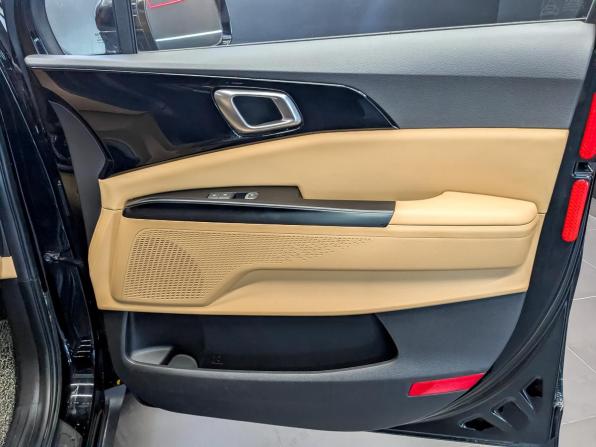Kia Carnival IV с пробегом 2021 года, цена 3 690 000 рублей, 98936 км, минивэн, Автокод Объявления