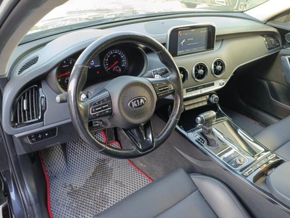 Kia Stinger I с пробегом 2018 года, цена 2 189 000 рублей, 92598 км, лифтбек, Автокод Объявления