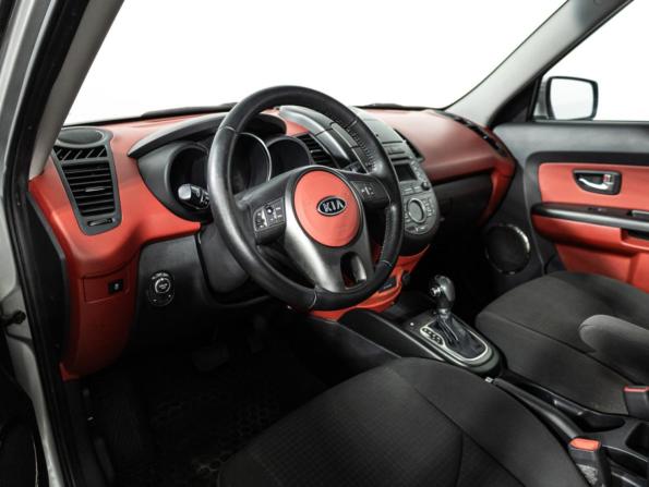 Kia Soul I Рестайлинг с пробегом 2012 года, цена 829 700 рублей, 138323 км, хэтчбек, Автокод Объявления