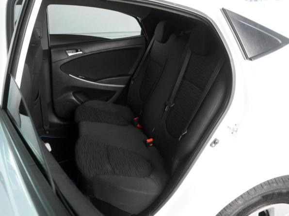 Hyundai Solaris I Рестайлинг с пробегом 2014 года, цена 869 000 рублей, 202052 км, седан, Автокод Объявления