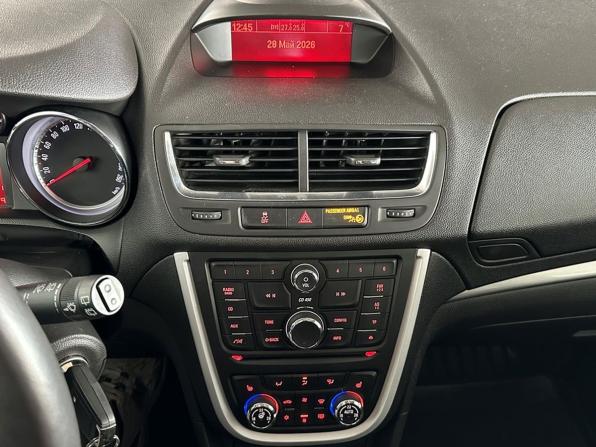 Opel Mokka I с пробегом 2014 года, цена 999 000 рублей, 144000 км, внедорожник, Автокод Объявления