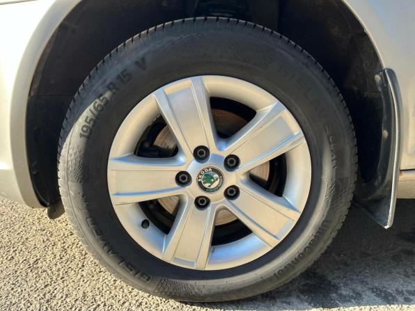Skoda Octavia II (A5) Рестайлинг с пробегом 2010 года, цена 684 711 рублей, 150190 км, лифтбек, Автокод Объявления