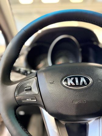 Kia Rio III Рестайлинг с пробегом 2015 года, цена 949 000 рублей, 141339 км, седан, Автокод Объявления