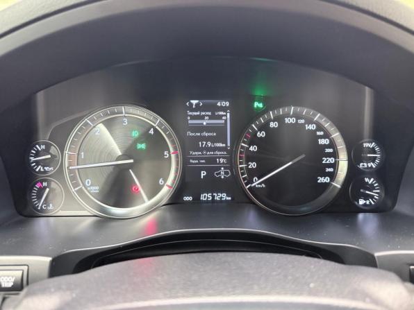 Lexus LX III Рестайлинг 2 с пробегом 2019 года, цена 10 200 000 рублей, 105745 км, внедорожник, Автокод Объявления