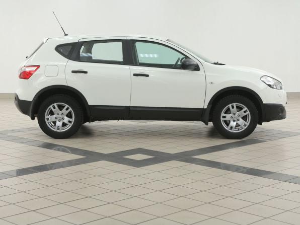 Nissan Qashqai I Рестайлинг с пробегом 2013 года, цена 1 095 000 рублей, 61000 км, внедорожник, Автокод Объявления