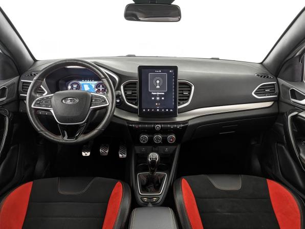 Lada (ВАЗ) Vesta I Рестайлинг (NG) с пробегом 2024 года, цена 1 599 000 рублей, 32950 км, универсал, Автокод Объявления