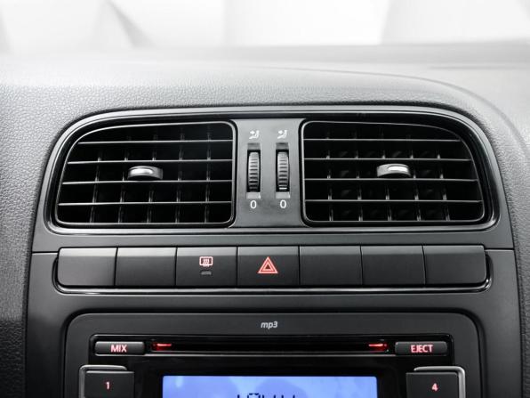 Volkswagen Polo V с пробегом 2014 года, цена 844 000 рублей, 62000 км, седан, Автокод Объявления