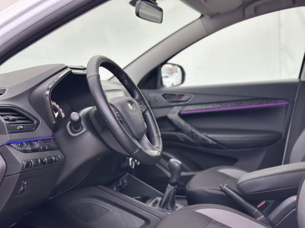 Lada (ВАЗ) Vesta I Рестайлинг (NG) с пробегом 2023 года, цена 1 295 000 рублей, 19082 км, седан, Автокод Объявления