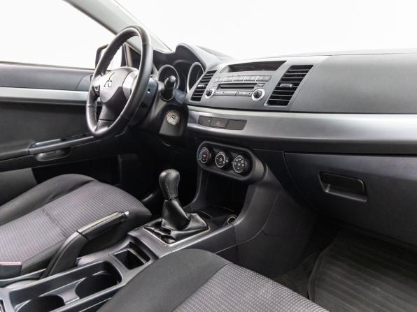Mitsubishi Lancer X Рестайлинг с пробегом 2011 года, цена 968 000 рублей, 127586 км, седан, Автокод Объявления