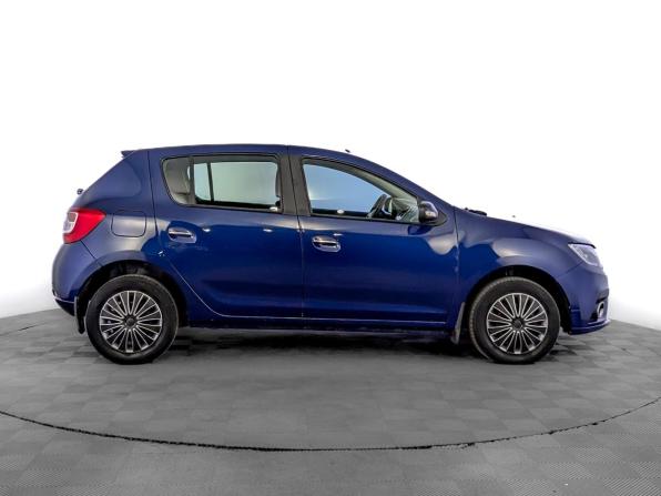 Renault Sandero II Рестайлинг с пробегом 2018 года, цена 1 090 000 рублей, 110485 км, хэтчбек, Автокод Объявления