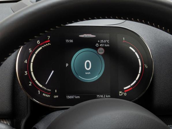 Mini Countryman II Рестайлинг с пробегом 2022 года, цена 5 749 000 рублей, 13697 км, внедорожник, Автокод Объявления
