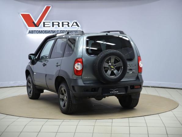 Chevrolet Niva I Рестайлинг с пробегом 2018 года, цена 520 000 рублей, 340372 км, внедорожник, Автокод Объявления