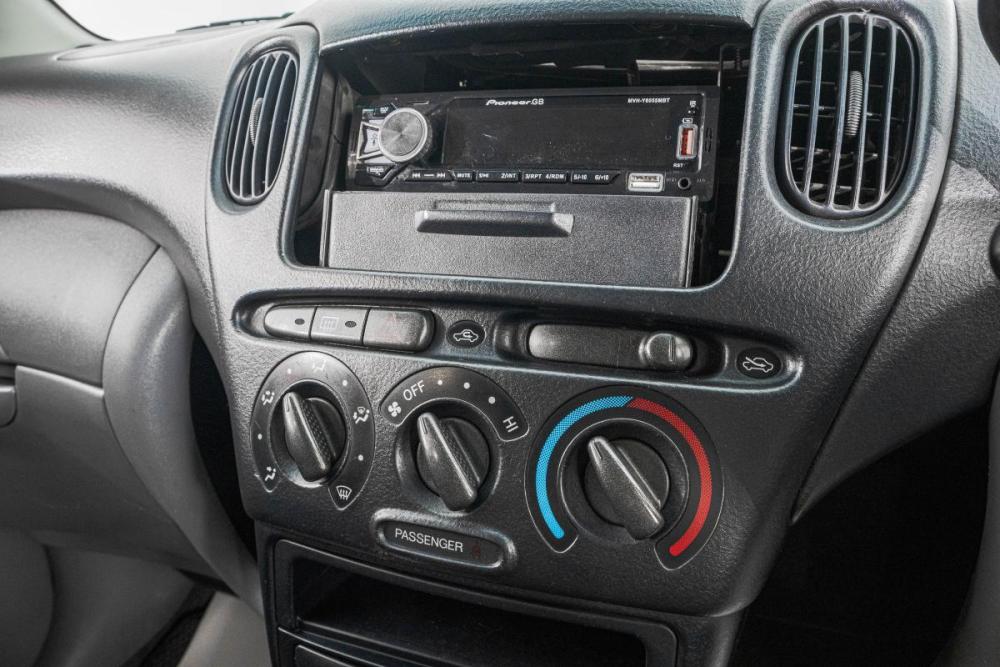 Toyota FunCargo Барнаул  - изображение 15
