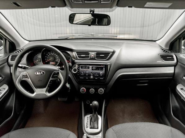 Kia Rio III Рестайлинг с пробегом 2017 года, цена 1 050 000 рублей, 169582 км, седан, Автокод Объявления