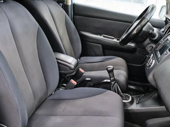 Nissan Tiida I с пробегом 2008 года, цена 535 000 рублей, 210333 км, хэтчбек, Автокод Объявления