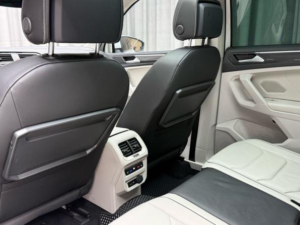 Volkswagen Tiguan II с пробегом 2019 года, цена 4 099 000 рублей, 75563 км, внедорожник, Автокод Объявления