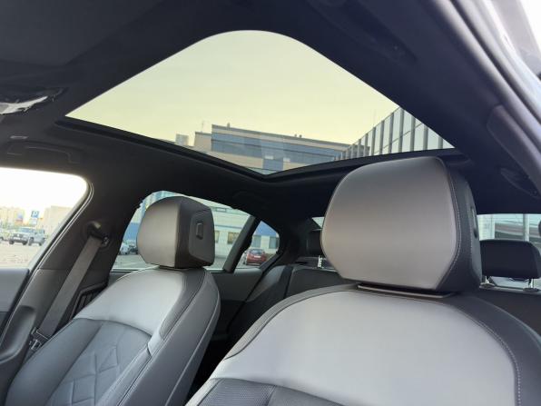 BMW 5 серии VIII (G60/G61/G68) с пробегом 2025 года, цена 8 400 000 рублей, 5854 км, седан, Автокод Объявления