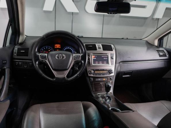Toyota Avensis III Рестайлинг с пробегом 2011 года, цена 1 299 000 рублей, 185549 км, седан, Автокод Объявления