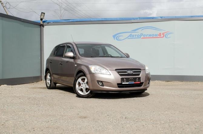 Kia Ceed I с пробегом 2008 года, цена 599 000 рублей, 202000 км, хэтчбек, Автокод Объявления