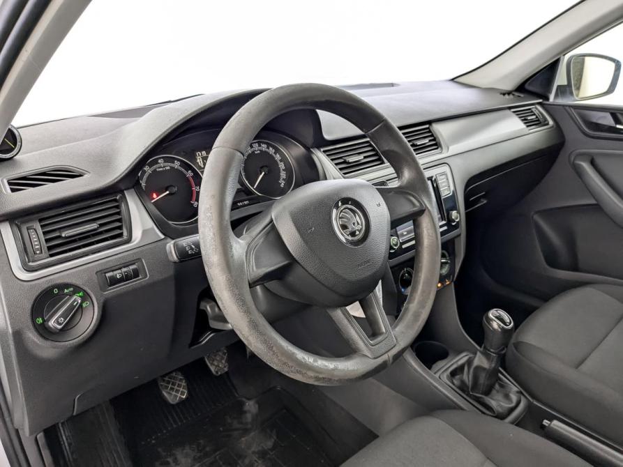 Skoda Rapid I Рестайлинг Москва  - изображение 16