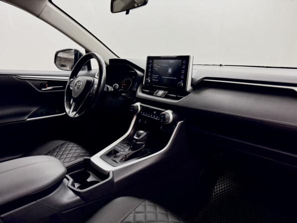 Toyota RAV4 V (XA50) с пробегом 2019 года, цена 3 140 000 рублей, 141421 км, внедорожник, Автокод Объявления
